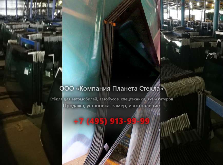 Правое стекло на Case 9030B