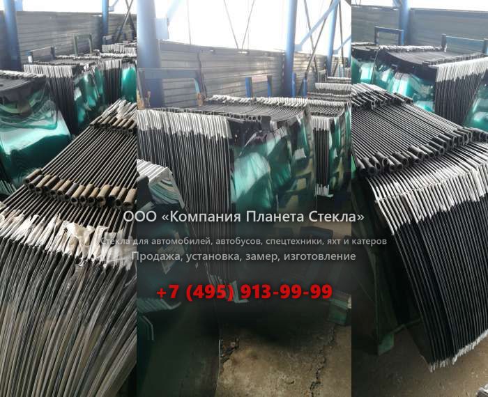 Правое стекло для John Deere 772CH
