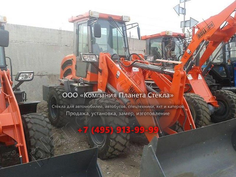 Стекло для Bull SL930 (Фронтальный погрузчик)