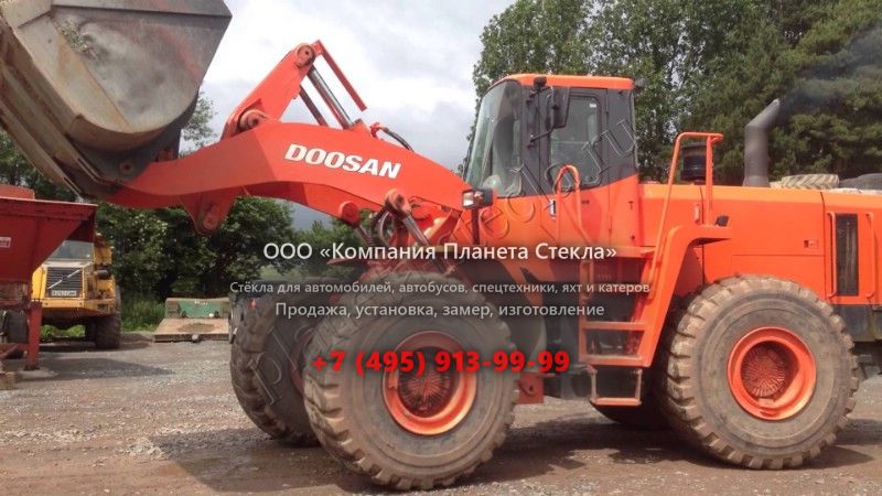 Стекло для Doosan 400V (Фронтальный погрузчик) Стекло для Doosan 400V (Фронтальный погрузчик)