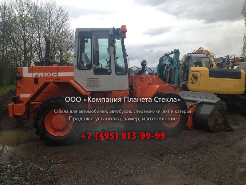 Стекло для Fiat-Hitachi FR10 (Вилочный электропогрузчик) Стекло для Fiat-Hitachi FR10 (Вилочный электропогрузчик)