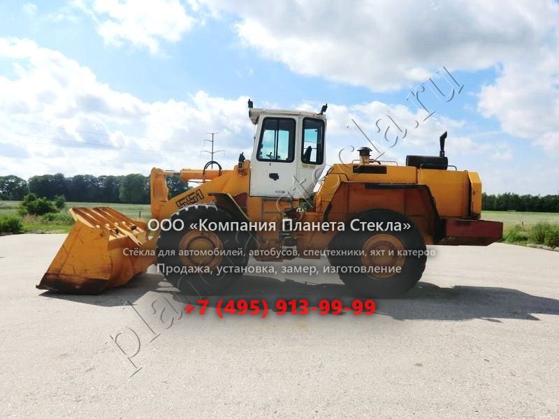 Стекло для Liebherr L 551 (Фронтальный погрузчик) Стекло для Liebherr L 551 (Фронтальный погрузчик)