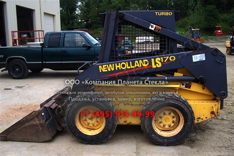 Стекло для New Holland LS 170 (Мини погрузчик) Стекло для New Holland LS 170 (Мини погрузчик)