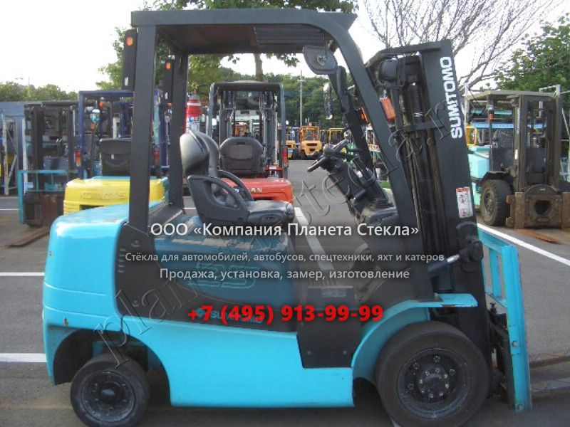 Стекло для Sumitomo FD25 (Вилочный погрузчик)