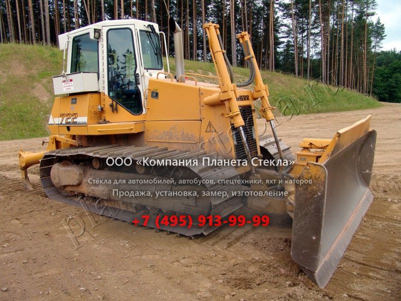 Стекло для Liebherr PR 722 (Гусеничный бульдозер) Стекло для Liebherr PR 722 (Гусеничный бульдозер)