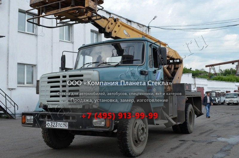 Стекло для ЗИЛ АПТ-22 (Автокран) Стекло для ЗИЛ АПТ-22 (Автокран)
