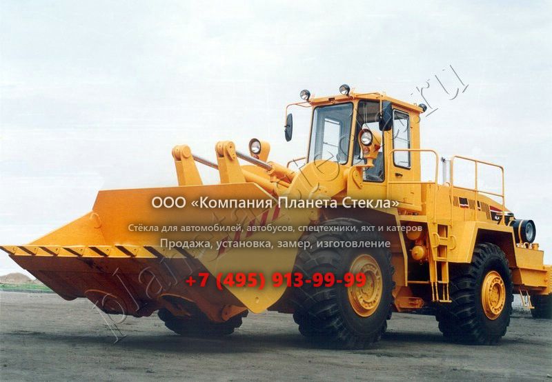 Стекло для МоАЗ 4048 (Фронтальный погрузчик) Стекло для МоАЗ 4048 (Фронтальный погрузчик)