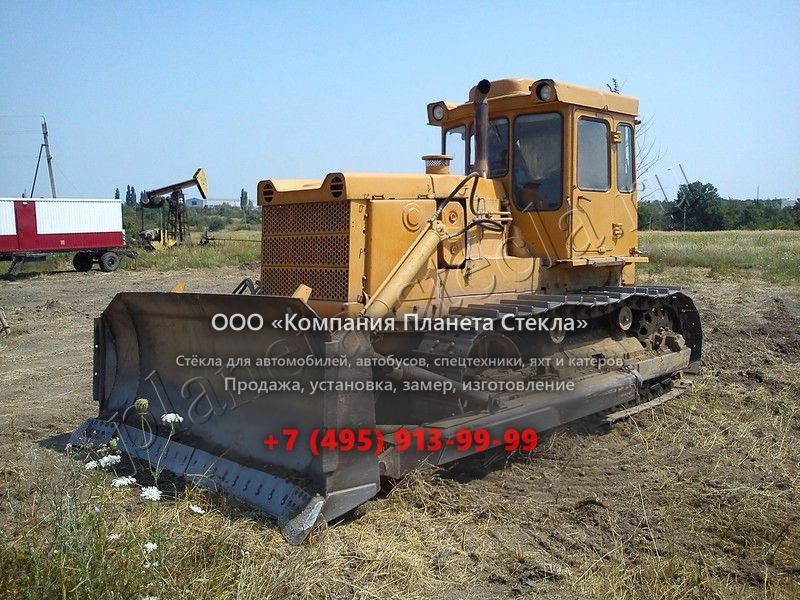 Стекло для ЧТЗ Б-170 (Гусеничный бульдозер) Стекло для ЧТЗ Б-170 (Гусеничный бульдозер)