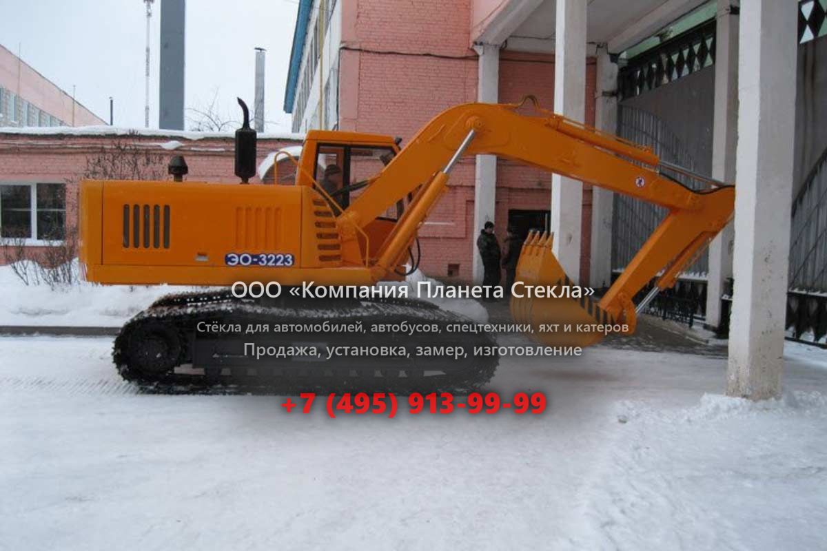 Стекло для гусеничных экскаваторов Амкодор ЭО-3223