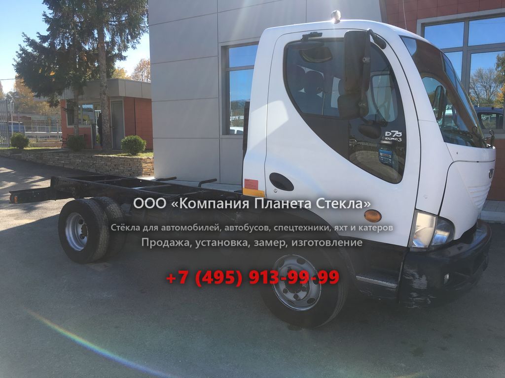 Стекло для шасси Avia D100