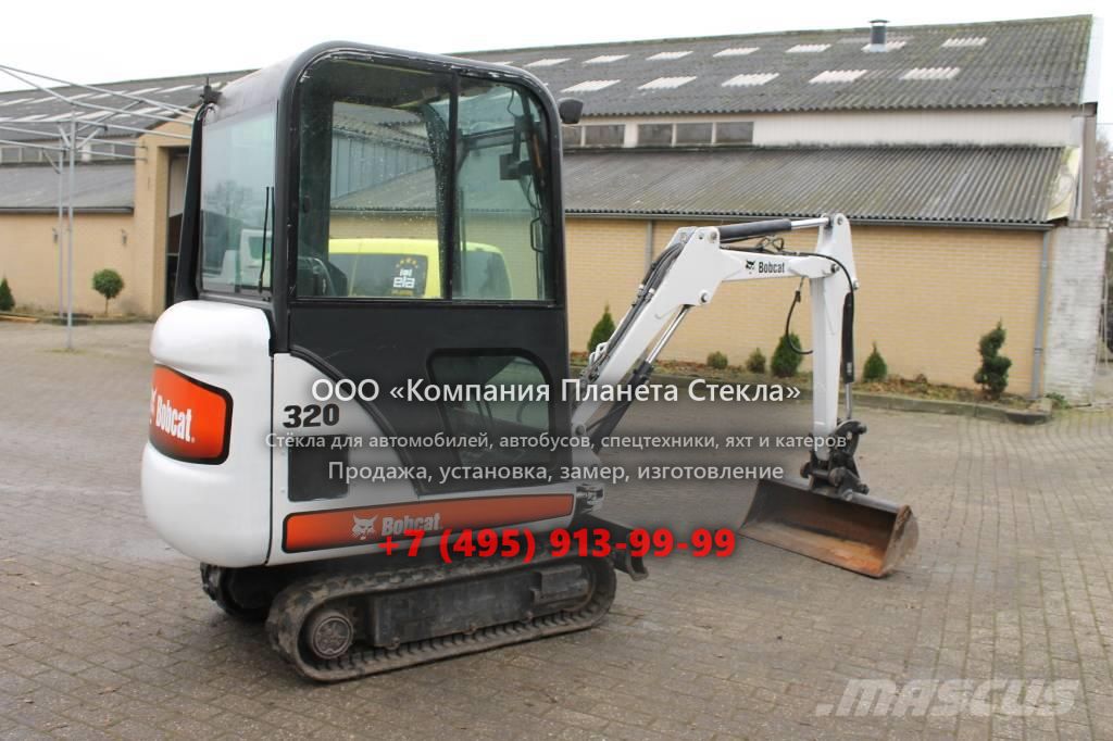Стекло для гусеничных мини-экскаваторов Bobcat 320D