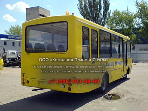 Стекло для школьный автобус Богдан А-3017 (301.72)