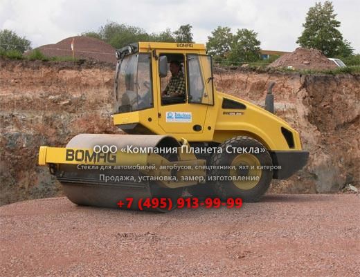 Стекло для грунтовых катков Bomag BW 179 DH-4