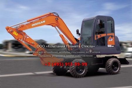 Стекло для колёсных мини-погрузчиков Doosan SOLAR 55W-V