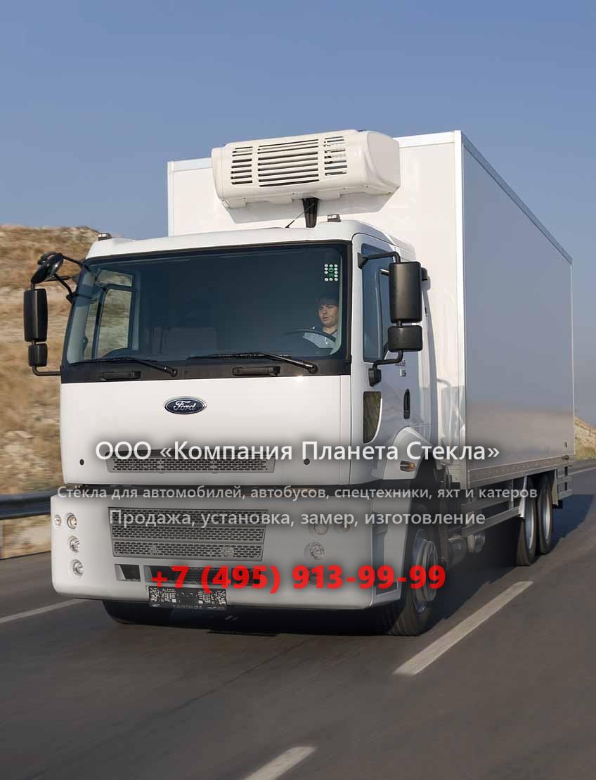 Стекло для тягачи седельных Ford 1826 LR