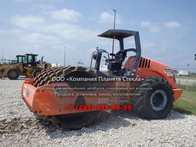 Стекло для грунтовых катков Hamm 3412p