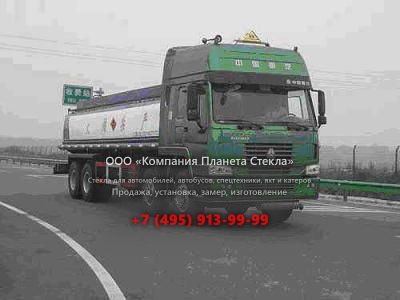 Стекло для шасси Howo ZZ5317M4667C