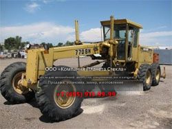 Стекло для грейдеров John Deere 770BH