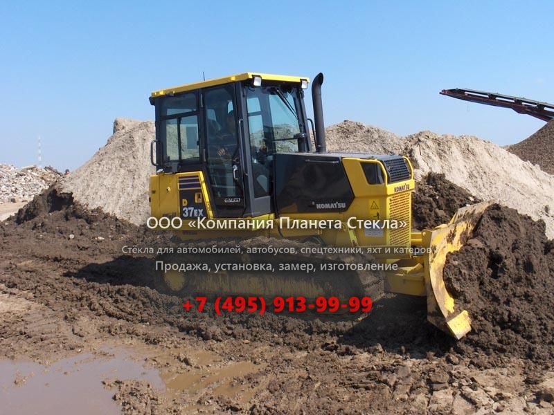 Стекло для гусеничных бульдозеров Komatsu D37EX-22