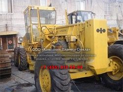 Стекло для грейдеров Komatsu GD511A-1