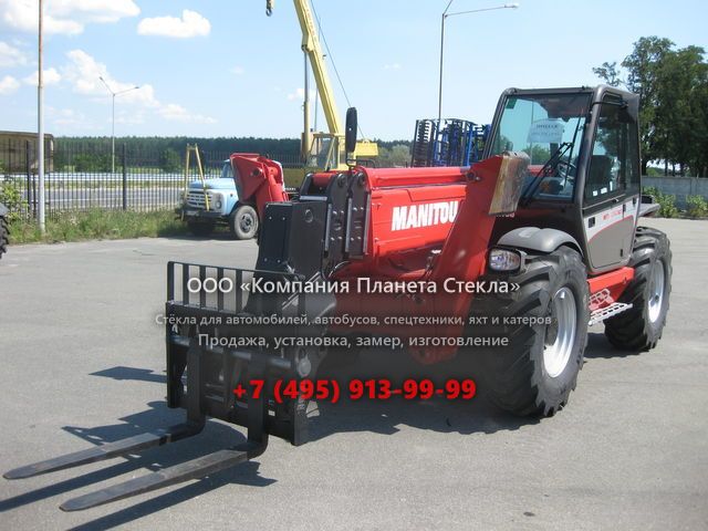 Стекло для телескопических погрузчиков Manitou MT-X 1440 SLT