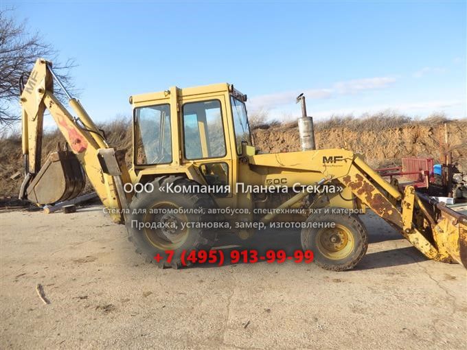 Стекло для экскаваторов-погрузчиков Massey Ferguson 50C