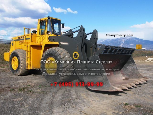 Стекло для колёсных погрузчиков Michigan L270B