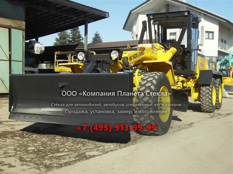 Стекло для грейдеров New Holland F140