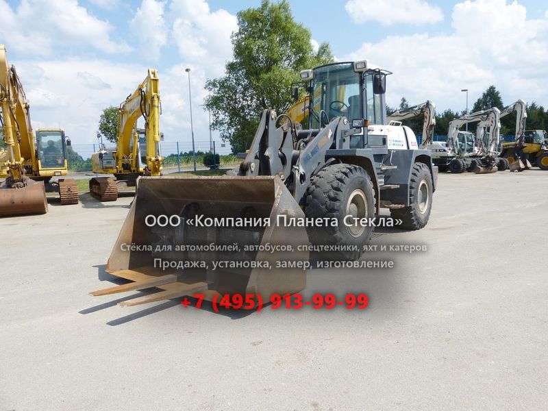 Стекло для колёсных погрузчиков Schaeff TL260