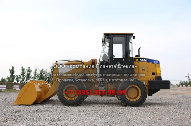 Стекло для колёсных погрузчиков SEM 618B