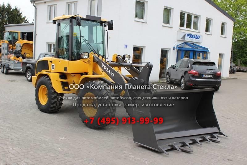 Стекло для колёсных мини-погрузчиков Volvo L35 TP-linkage