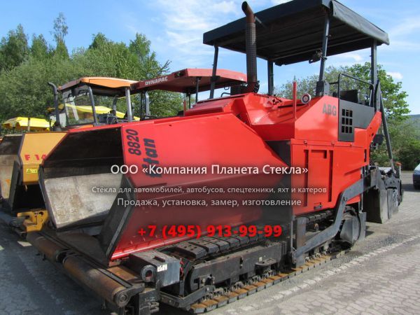 Стекло для колёсных асфальтоукладчиков ABG Titan 3870