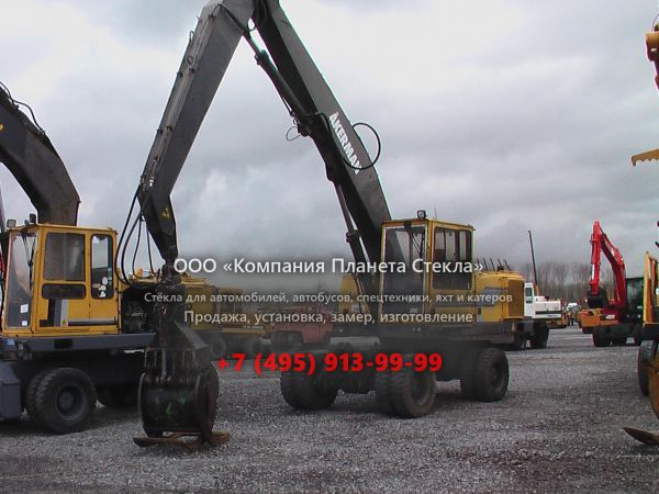 Стекло для колёсных экскаваторов Akerman EW230B