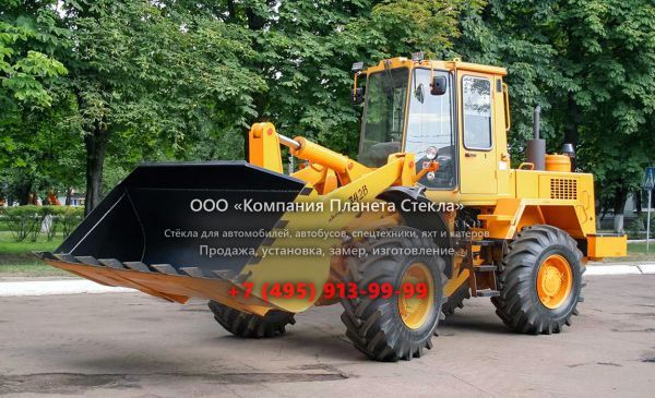 Стекло для колёсных погрузчиков Амкодор 342P, 342P-01