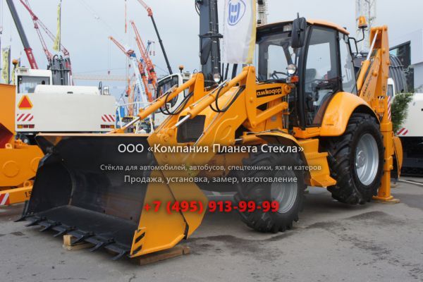 Стекло для экскаваторов-погрузчиков Амкодор 732-10