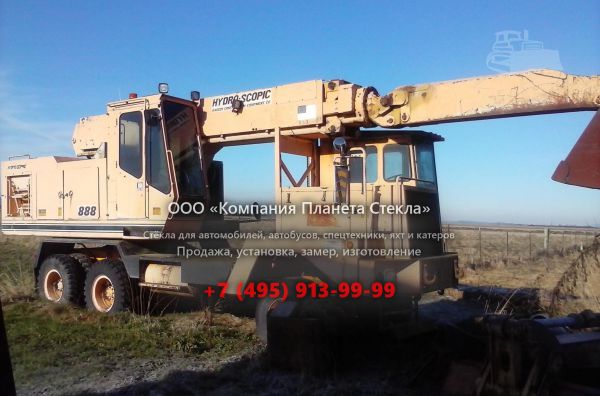 Стекло для гусеничных экскаваторов Badger 888