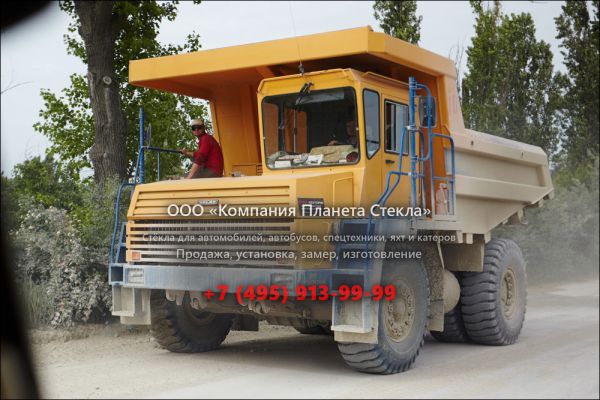 Стекло для карьерных самосвалов БелАЗ 75474