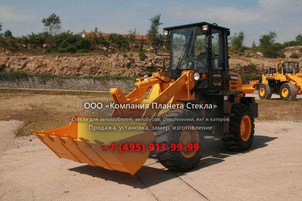 Стекло для колёсных погрузчиков BEML BL656