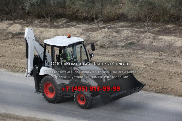 Стекло для экскаваторов-погрузчиков Bobcat B700