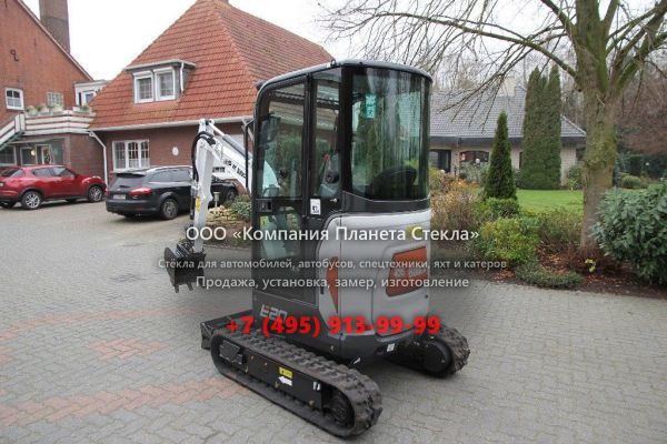 Стекло для гусеничных мини-экскаваторов Bobcat E20