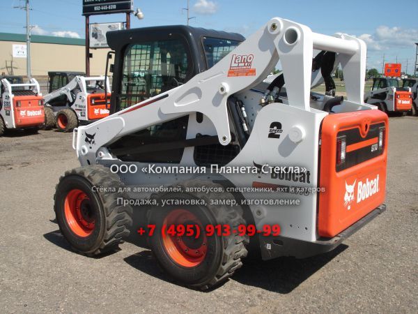 Стекло для колёсных мини-погрузчиков Bobcat S770