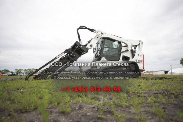 Стекло для гусеничных мини-погрузчиков Bobcat T770