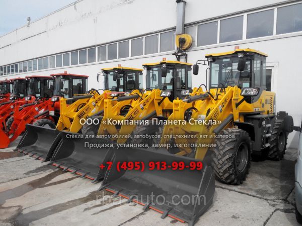 Стекло колёсных погрузчиков Bull SL922