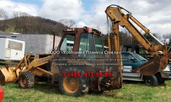 Стекло для экскаваторов-погрузчиков Case 580 E