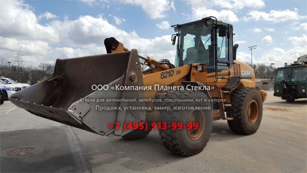 Стекло для колёсных погрузчиков Case 621D XR