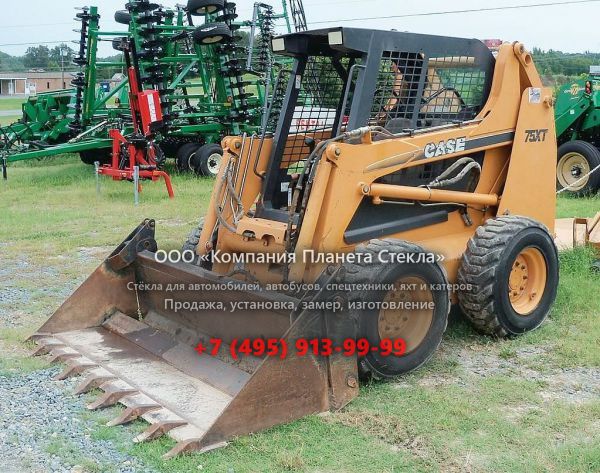 Стекло для мини-погрузчиков с бортовым поворотом Case 75XT