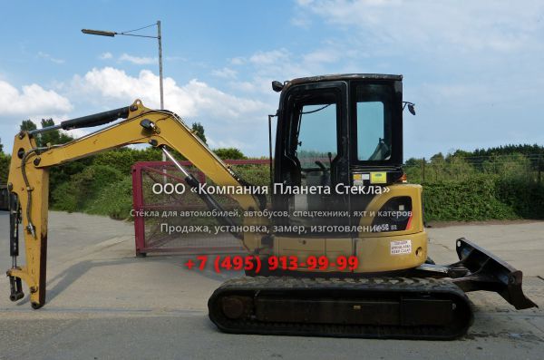 Стекло для гусеничных мини-экскаваторов Caterpillar 305C CR