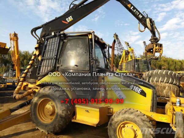 Стекло для экскаваторов-погрузчиков Caterpillar 416E