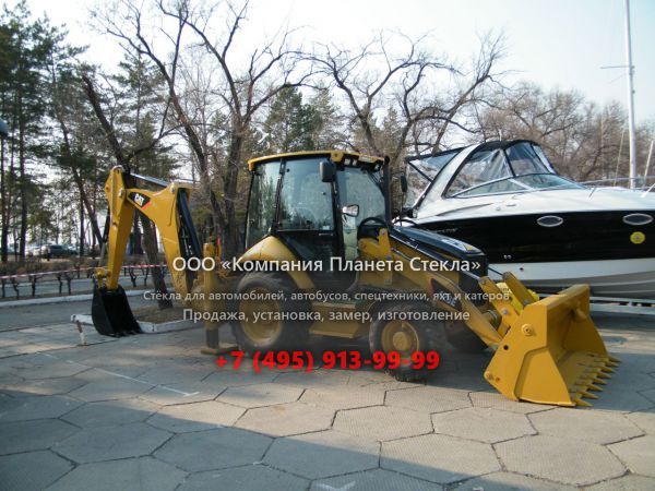 Стекло для экскаваторов-погрузчиков Caterpillar 428E