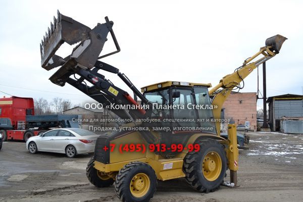 Стекло для экскаваторов-погрузчиков Caterpillar 438D